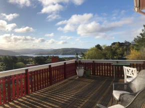 Idyllic house&garden, urban&quiet area, free car parking